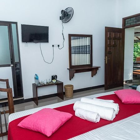 Sadee'S Place Dambulla Bagian luar foto