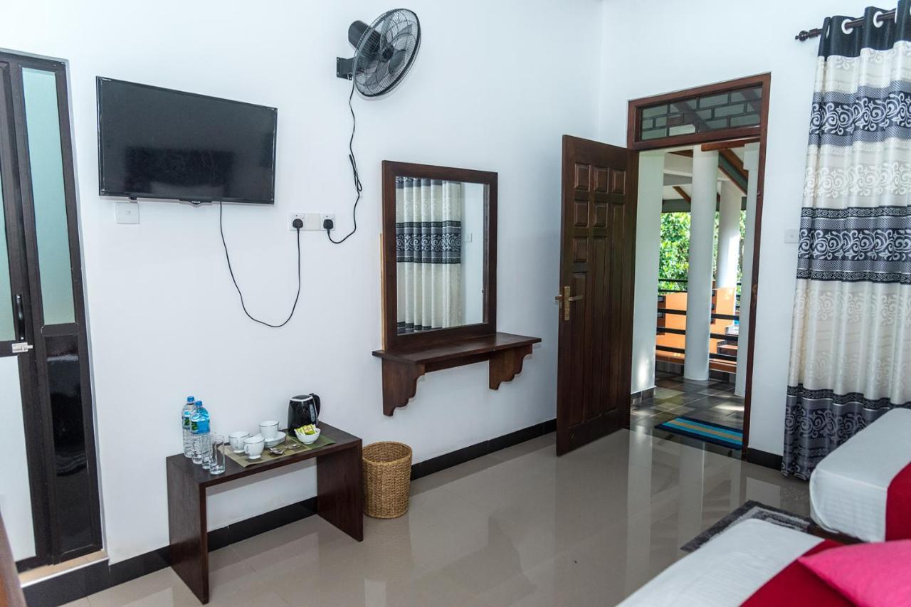 Sadee'S Place Dambulla Bagian luar foto
