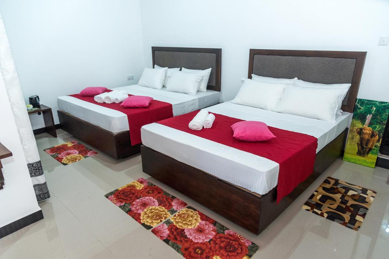 Sadee'S Place Dambulla Bagian luar foto